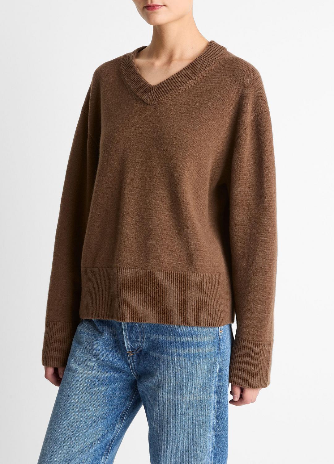 Wool-Cashmere V-Neck Sweater in V-Neck
