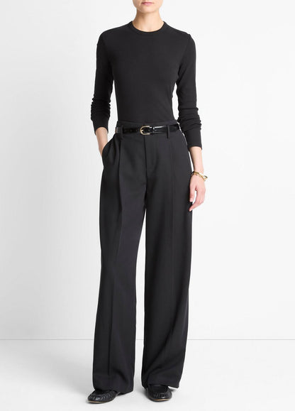 Essential Pima Cotton-Blend Long-Sleeve T-Shirt in Long Sleeve