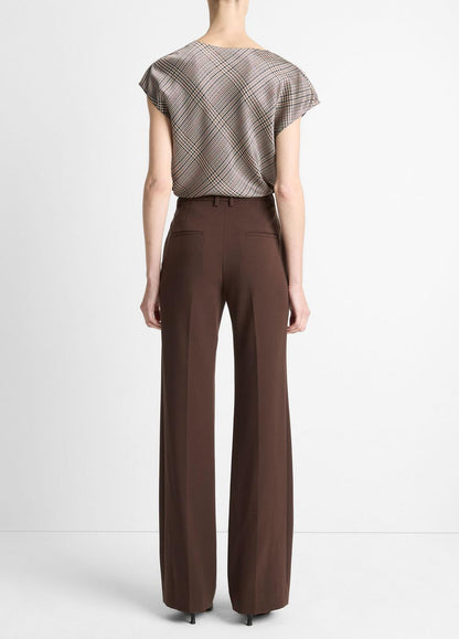 Mid-Rise Tailored Flare Pant in Trousers