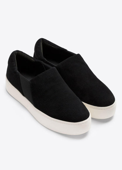 Suede Warren Sneaker in Sneakers